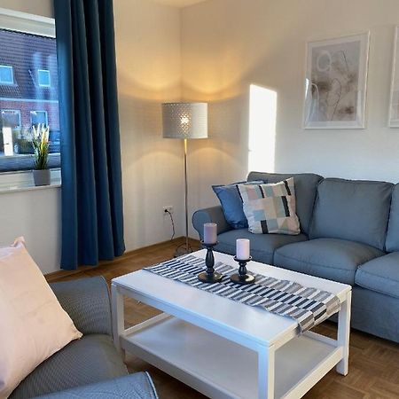 Haus Pirola Esens Lägenhet Exteriör bild
