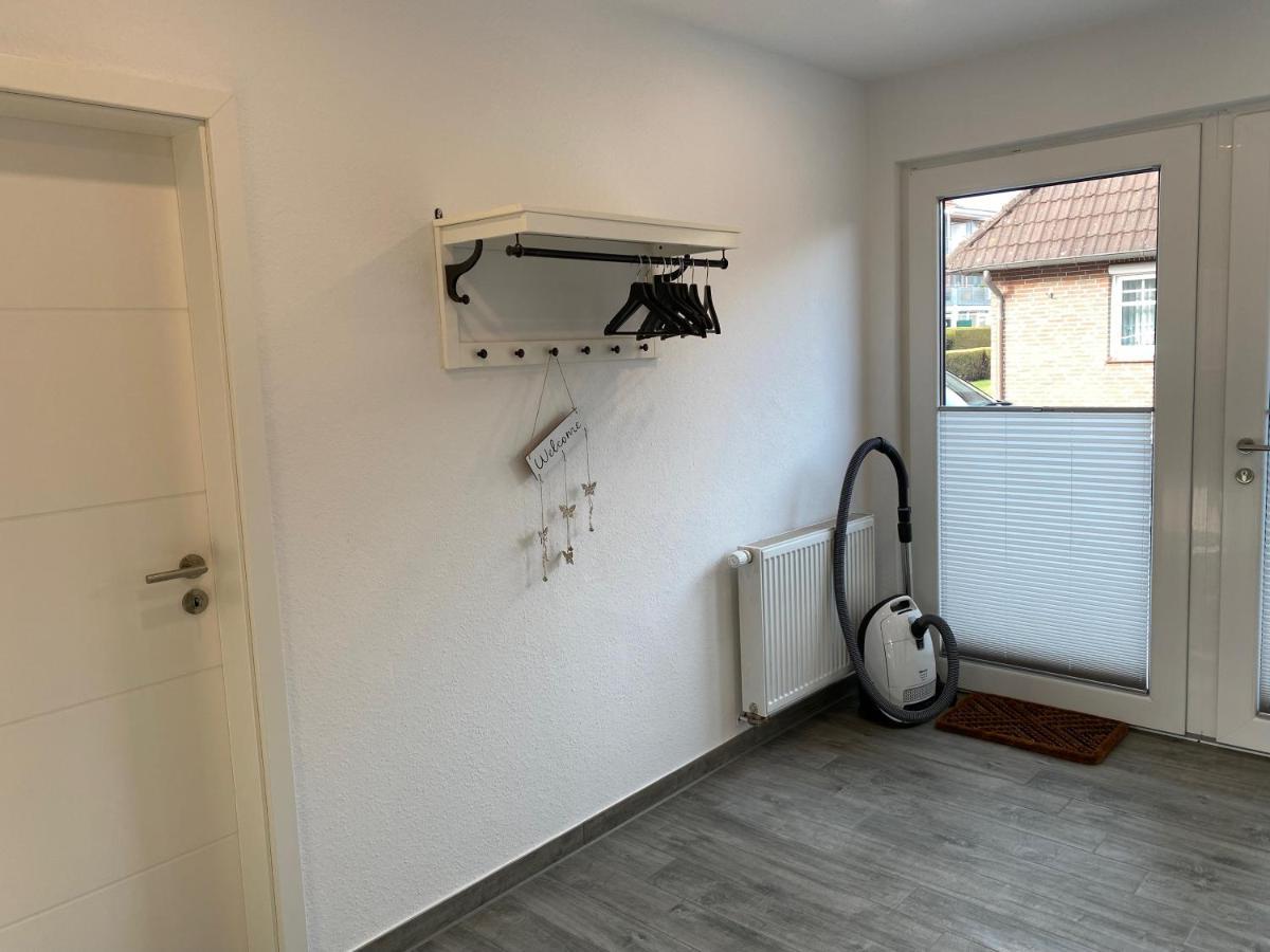 Haus Pirola Esens Lägenhet Exteriör bild