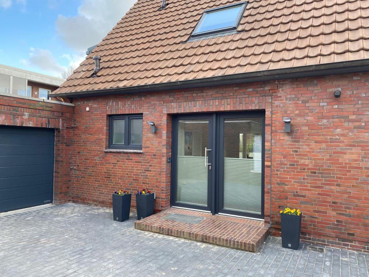 Haus Pirola Esens Lägenhet Exteriör bild